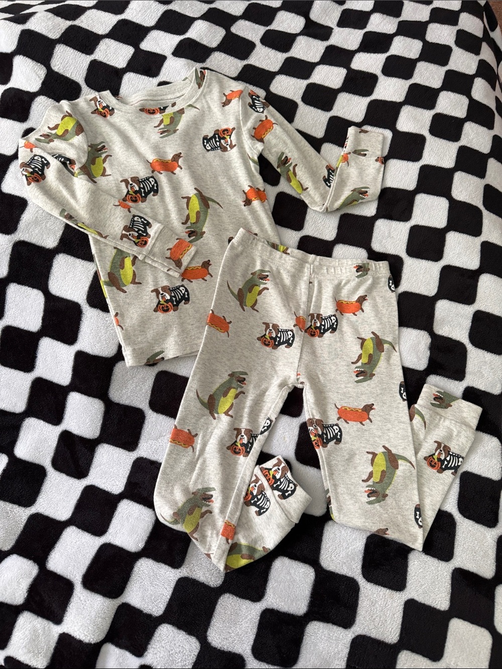 Kids Grey Halloween Dog Print Pajama Set